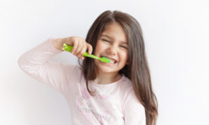 Brushing Technique with little girl